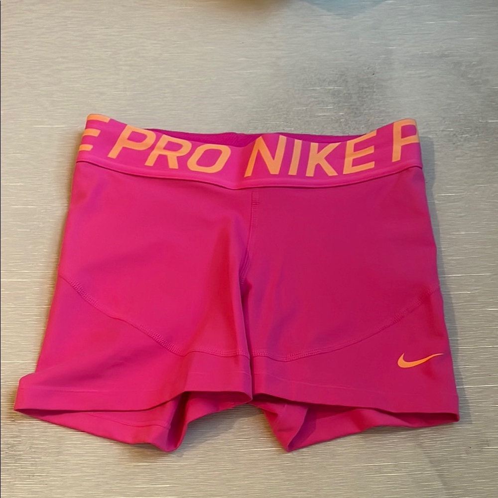 Like New Nike Spandex (Hot Pink 💓)
